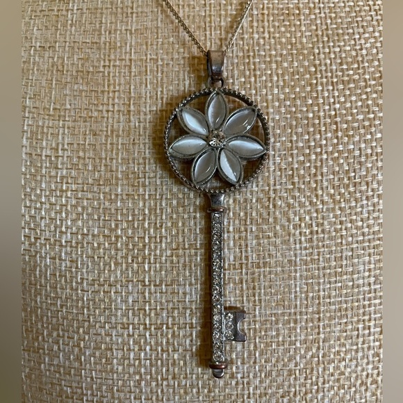 Silver Floral Key Pendant Necklace - Picture 2 of 8